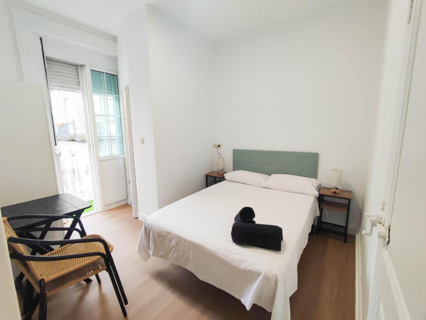 Hostal Airinos De Vigo Exterior photo